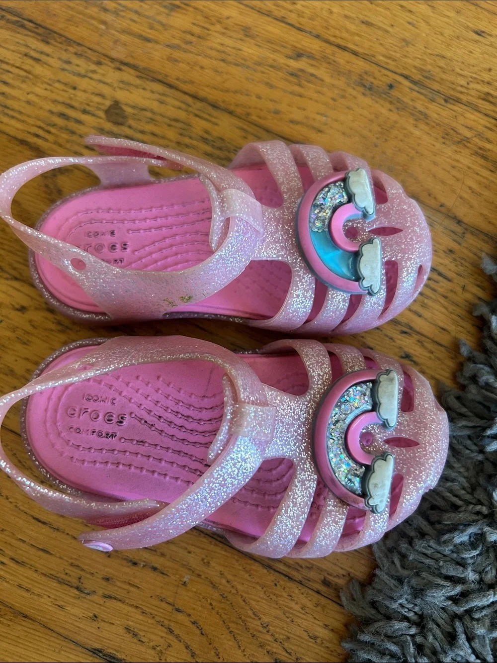 Crocs Kids' Isabella Pink Rainbow Glitter Charm Jelly Sandals Size 6